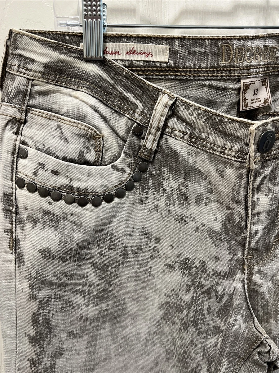 Burlington jeans store for juniors