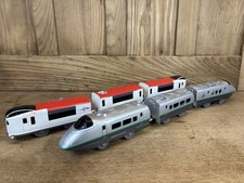 Tomy Tomica Plarail 2 speed Shinkansen Tsubasa & Japanese Narita Bundle