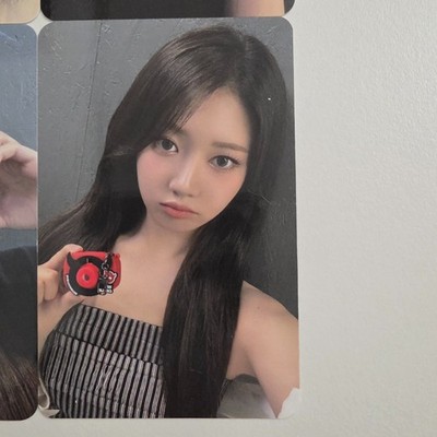 RORA BABYMOSNTER Fotokartenalbum WE GO UP Schlüsselanhänger Ver Official K-POP