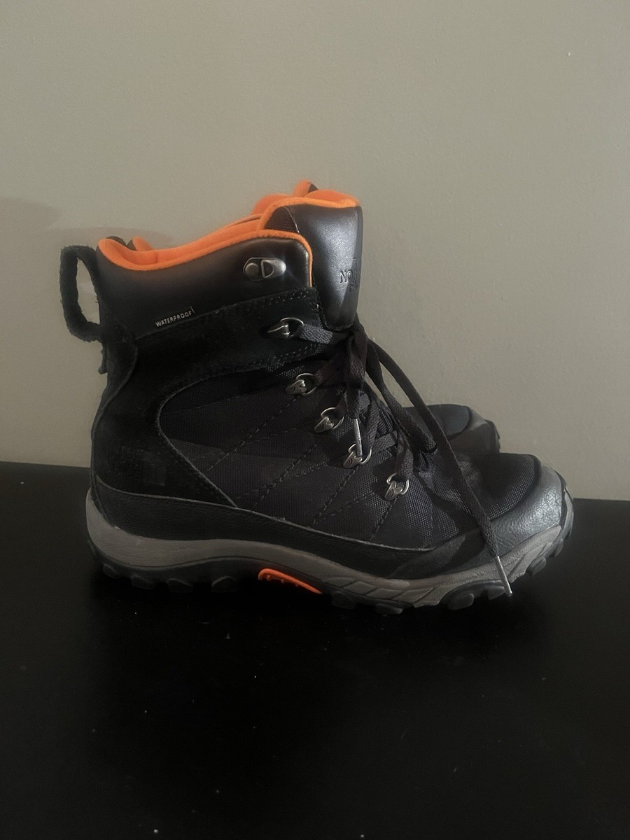 The North Face Men\'s Black Boots size 9.5 like new!!! The North Face Men main image 3