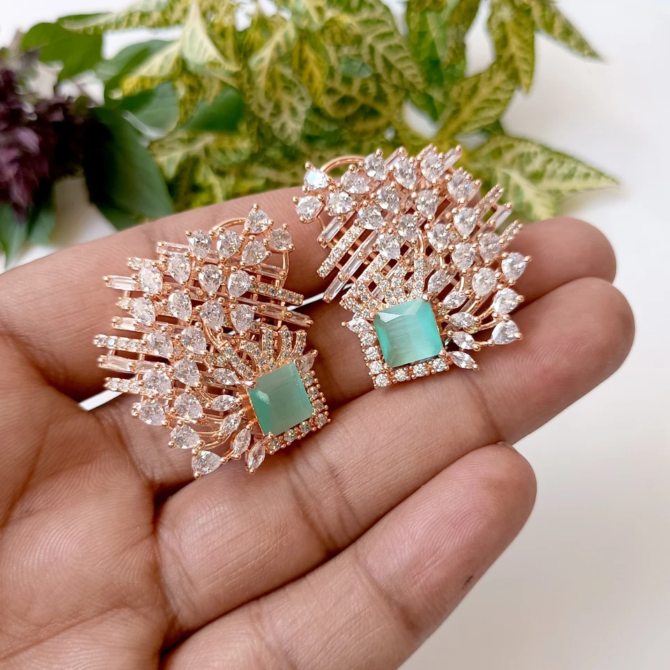 Colgante de piedra de calcedonia y circonita cúbica - Juego de pernos, regalo del sur de la India de Bollywood Foto 4 de 4