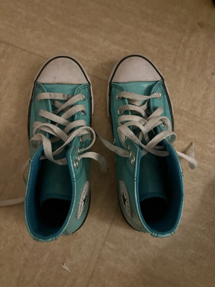 Converse Chuck Taylor All Star baskets montantes bleu uni lacets blancs EU 35 - Photo 1/4