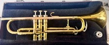 Vintage King Cleveland 600 Brass Trumpet Gold finish student-level W/case