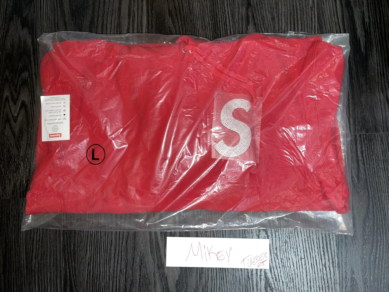 Sweat shirt à capuche rouge logo Supreme SWAROVSKI S taille grand sweat à capuche SS21 à la main