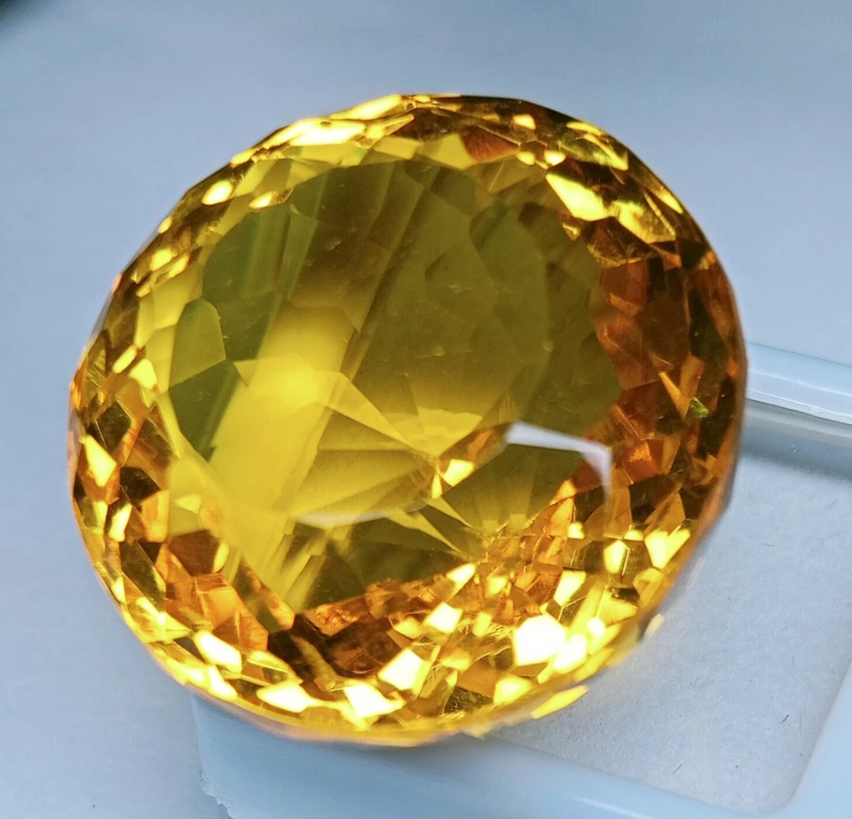 A++ Round Cut Yellow Natural Brazilian Topaz 100 Ct EGL Certified Loose Gemstone - Image 2 of 4