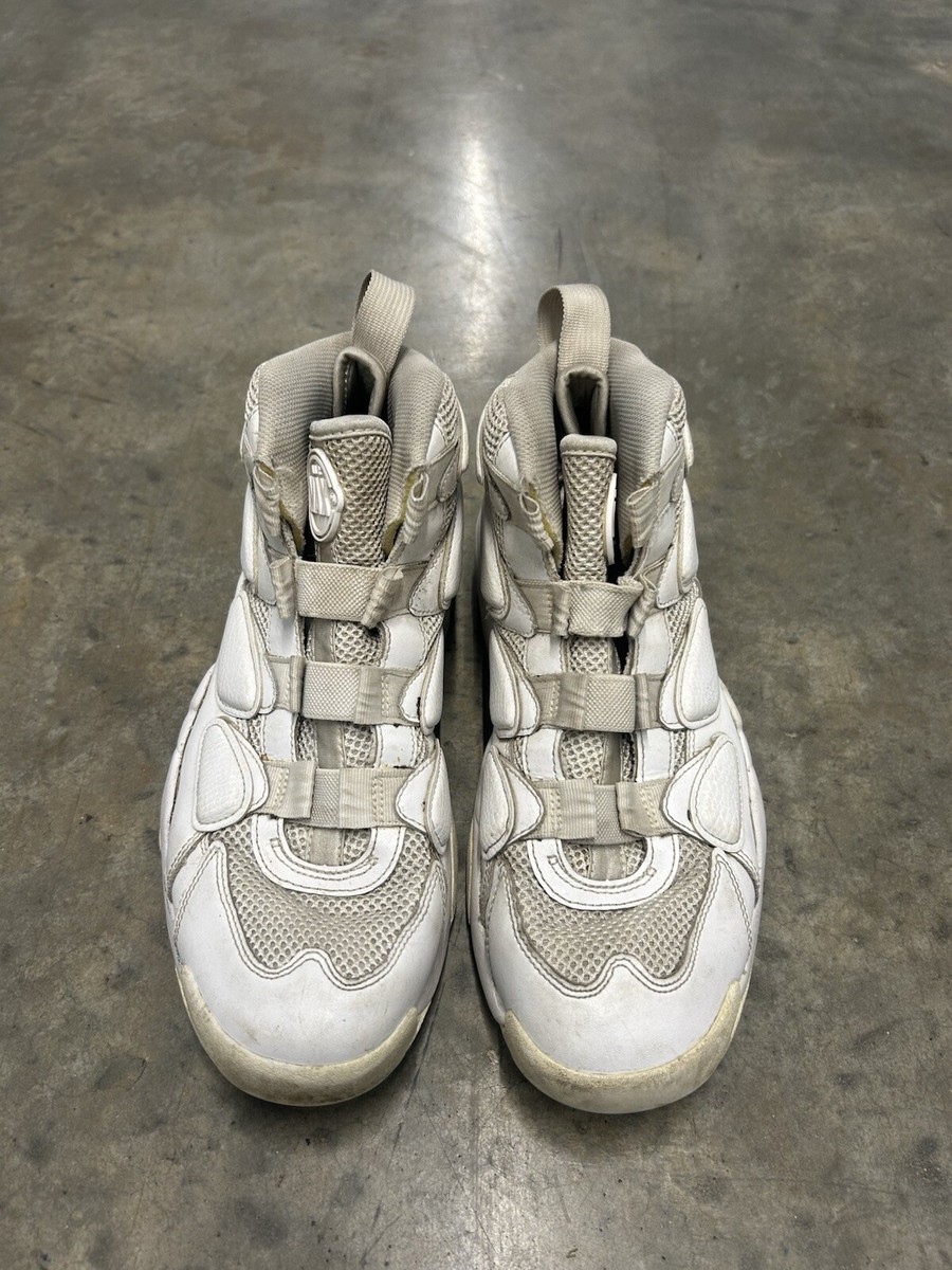 スニーカー Nike Air Max 2 Uptempo 94 Triple White 2017 SS 17 Nike Air Max2 Uptempo 94 Triple White 2017 Size 9.5 Sneakers
