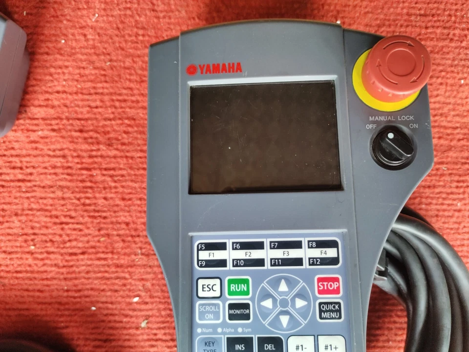 P:VT46,47 YAMAHA PBX 5M Robot Enseñar Colgante,GRAN FORMA. UPS GRATIS O ENVÍO FEDEX Foto 4 de 4