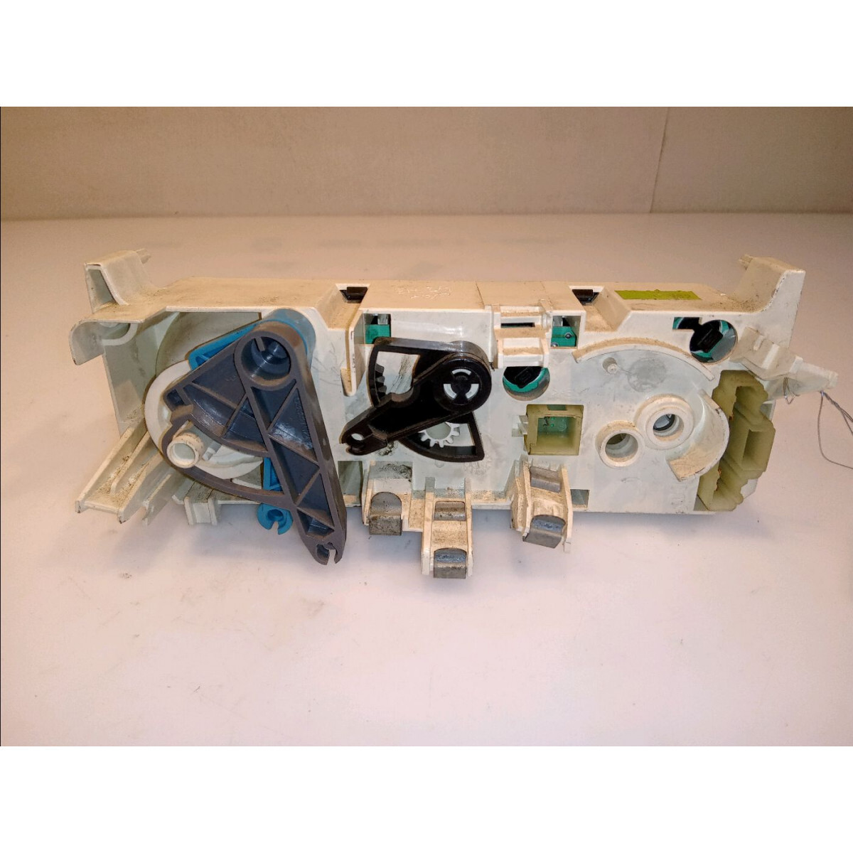CABLE D'ALIMENTATION POUR TELEVISEUR LG EAD62394917 - TV Son CABLE D'ALIMENTATION POUR TELEVISEUR LG EAD62394917 - TV Son