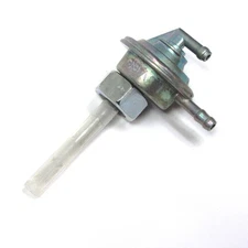 GAS FUEL PUMP VALVE SWITCH PETCOCK 50cc QMB139 & 150cc GY6 SCOOTERS *TYPE 1*