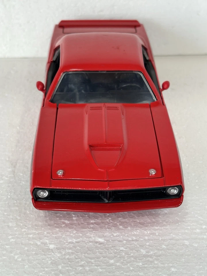 Jada Toys 1973 年普利茅斯梭子鱼肌肉系列红色 1/24 比例压铸汽车 — 第 3/4 张图片