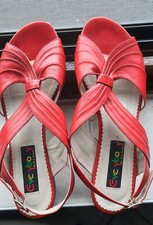 Everybody Gr 41 Rote Damen Schuhe Leder offene Sommerschuhe