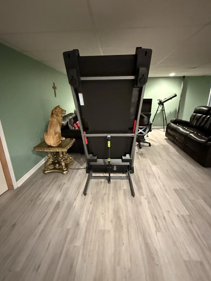 Cinta de correr Proform Mach 3.0 con máquina inclinada para caminar para correr Foto 3 de 4