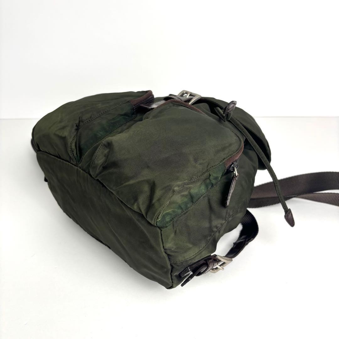 Good condition PRADA backpack with triangle logo … - image 9