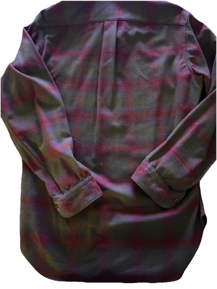 PENDLETON, Women’s 100% Vigin Wool Red/Brown Button Down Plaid Shirt, Sz M. - Image 4 of 4