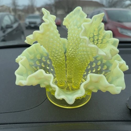 Rare Fenton Topaz Opalescent Vaseline Hobnail 3 Horn Epergne-Ex Condition,yellow