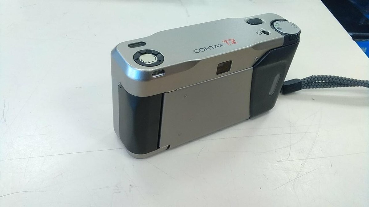 Contax T2 Titan Silver Point & Shoot Compact Film Camera