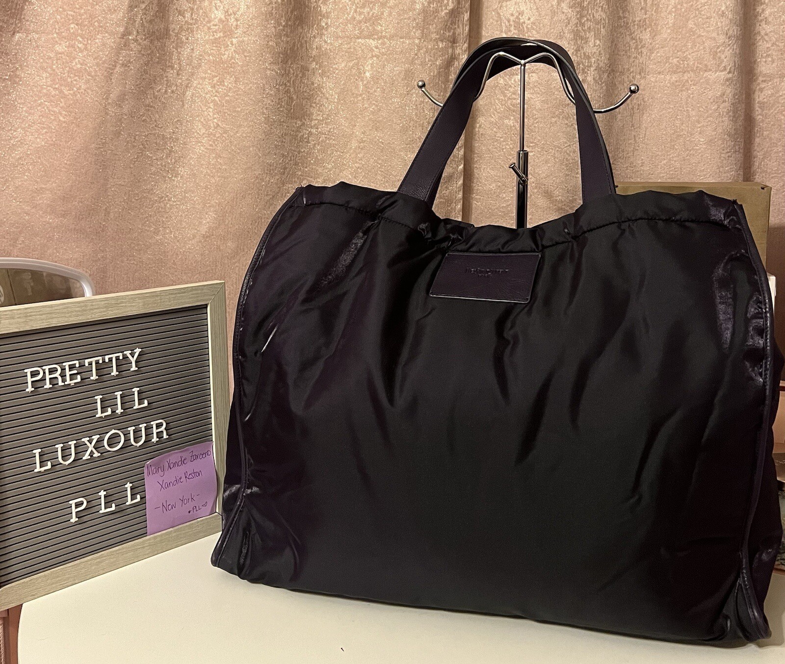 SAINT LAURENT Autentica borsa tote weekend YSL metallo viola iridescente con sacchetto antipolvere originale