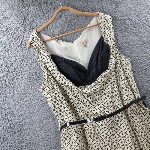 Lindy Bop Womens Pencil Dress Size 22 Black Cream Floral Sleeveless Sweetheart - Picture 2 of 13