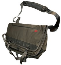NIKE MESSENGER BAG Vintage NSW PINNACLE Waterproof BIKE BA2600 NEW