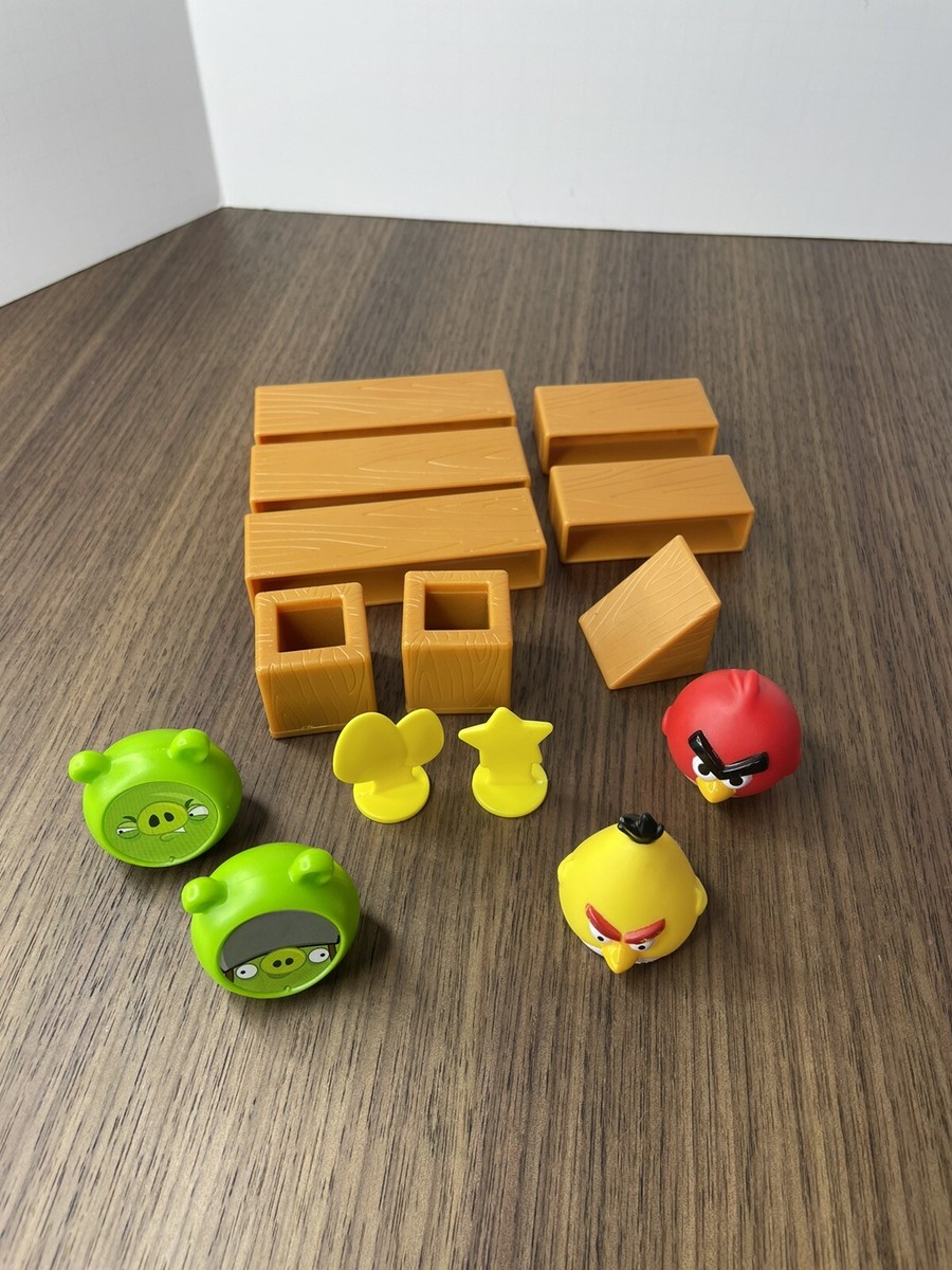 Angry Birds Knock on Wood Board Game INCOMPLETE SET Mattel