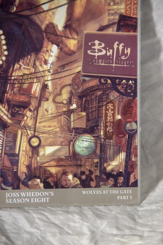 Cómic de Buffy The Vampire Slayer temporada 8 número 14 lobos en la puerta 3 caballo oscuro - Imagen 4 de 4