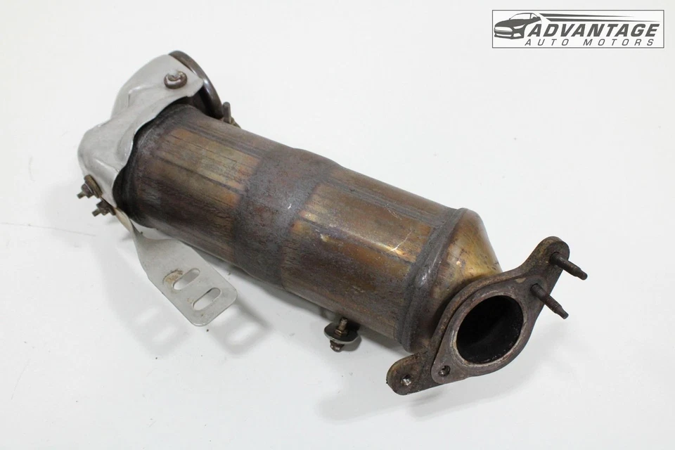 Chevrolet Equinox 2018-2021 1,5 L L4 sistema de escape de gas tubo tubo 82162835 OEM Foto 4 de 4