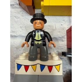 LEGO 5547 Duplo Train Thomas & Friends James Celebrates Sodor Day COMPLETE! Book