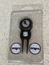 Team Golf NFL Divot Tool with 3 Golf Ball Markers Pack, New England Patriots