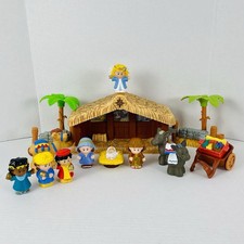 2002 Mattel Little People Nativity Light Up Music Manger & 11 Figures J4506