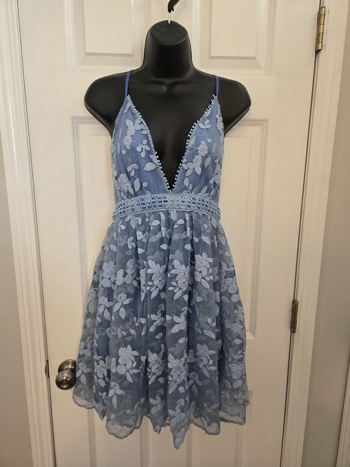 Blue Floral Lace V-Neck Dress