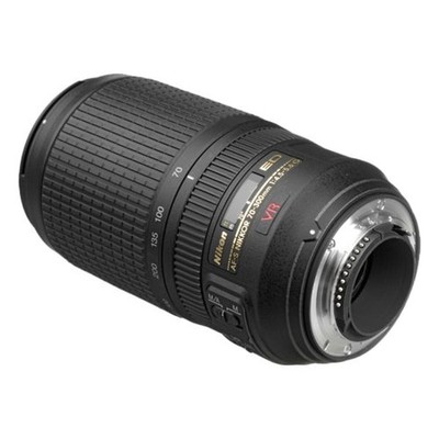 Nikon 70-300mm f/4.5-5.6G ED IF AF-S VR Nikkor Zoom Lens for Nikon