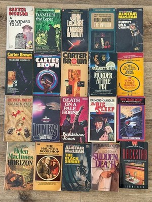 Vintage Mystery Thriller Paperback Lot of 20 Chandler MacLean LeCarre Carte