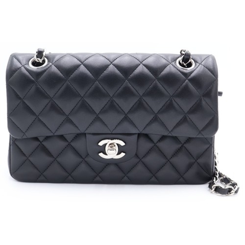 CHANEL Matelasse 23 Double Flap Chain Shoulder Bag Lambskin Silver Hardware Used