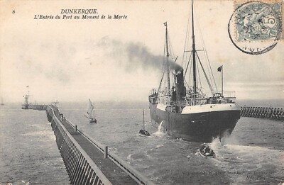Old postcard 59 Dunkirk entrance of the port at the time of the tide