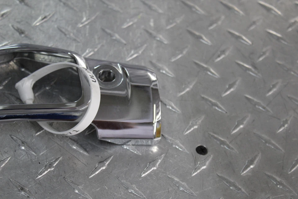 Yamaha V Star 1300 XVS1300CT 2007 Tourer barra de señal de giro trasera protector de cubierta Foto 3 de 4