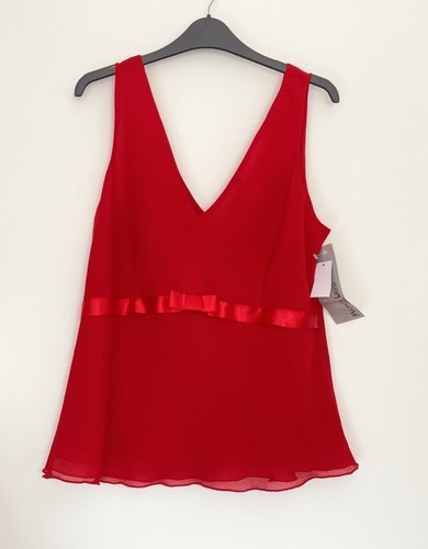 BNWT Michaela Louisa Red Sleeveless Blouse Top Size 18