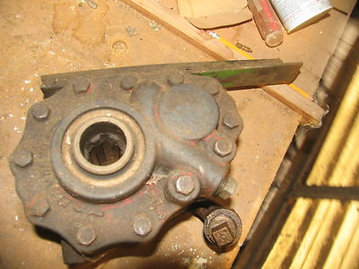 Farmhand PTO Hydraulic Pump IH FARMALL 