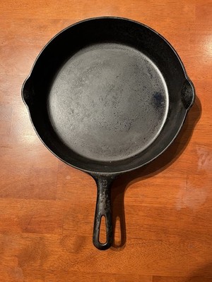 GRISWOLD cast iron skillet 8 Erie PA