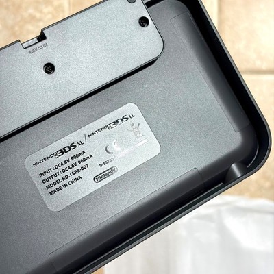 Official Nintendo 3DS XL LL Charging Stand Cradle Black SPR-007