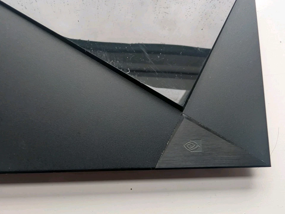 NVIDIA Shield TV 2015 4K Ultra HD 16GB Smart TV Box with IR Remote PY2571 - Image 3 of 4