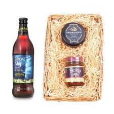 Adnams Beer Wicker Tray Gift Set | Ghost Ship IPA | Cheese & Chutney Hamper
