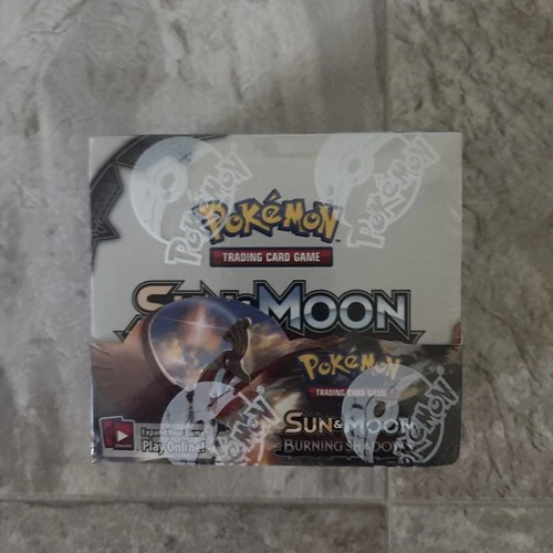 Pokémon TCG Sun and Moon Burning Shadows Booster Display Game - 162-81230
