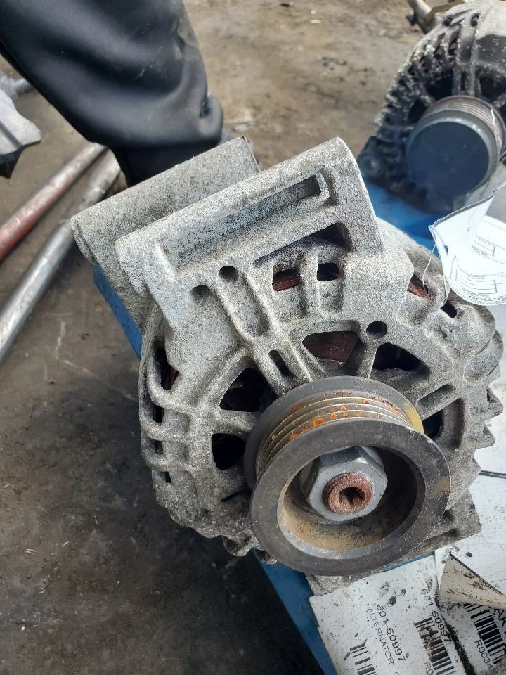 Alternador compatível com 10-17 EQUINOX 348500 - Imagem 2 de 4