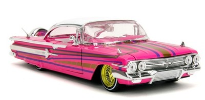 JADA TOYS, CHEVROLET IMPALA 1960 Rosa – PINK SLIPS, 1/24, JAD35984