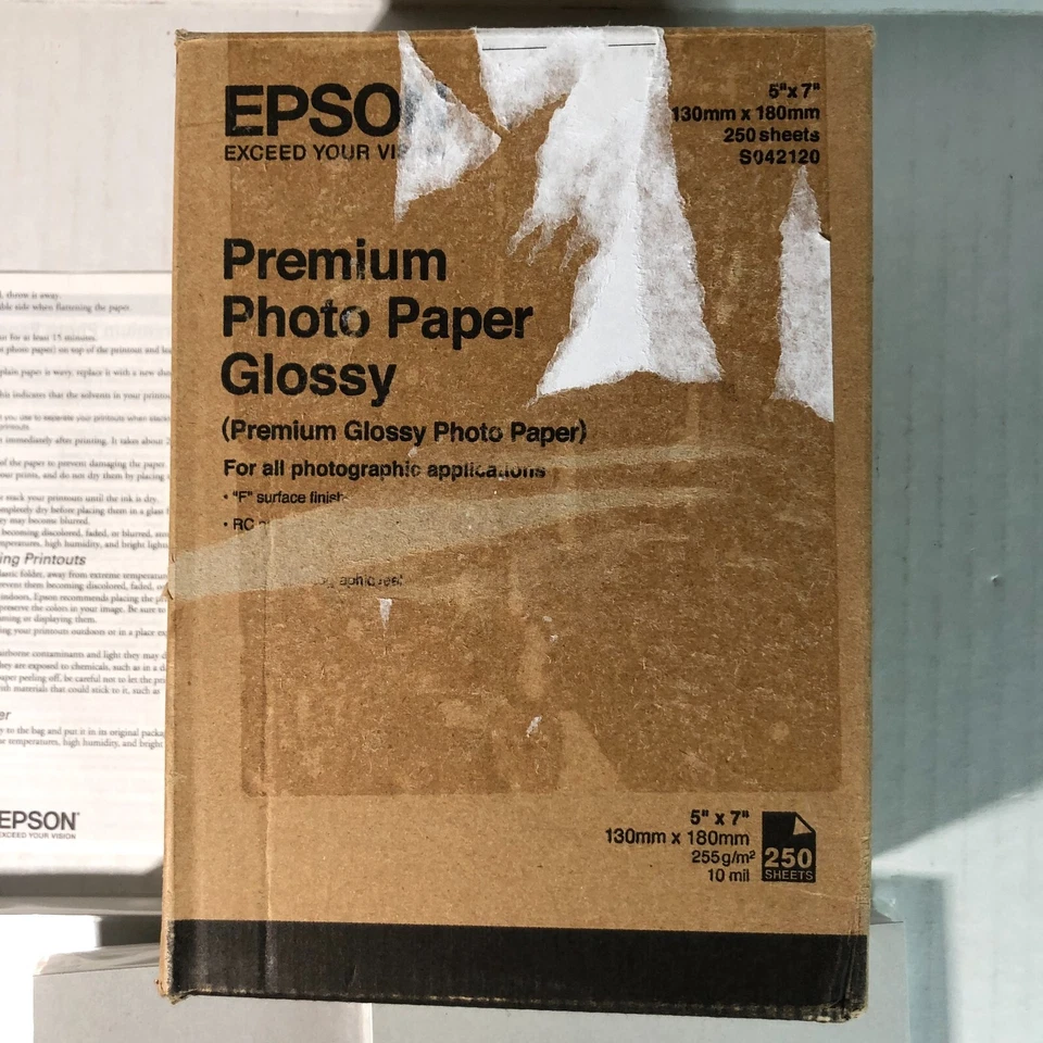 Genuine Epson Premium Photo Paper Glossy 5" x 7"   150 Sheets Open Bulk Box OEM - Image 2 of 4