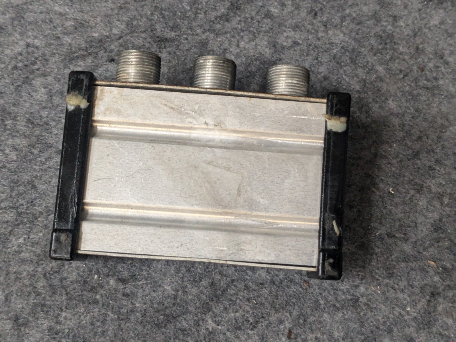 Archer (Radio Shack) 2-Position Antenna Coax Switch