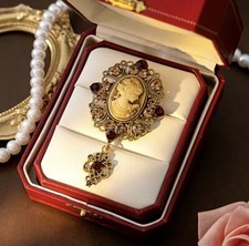 2 Pcs Elegant Victorian Vintage Court Style Cameo Brooch Pin Lady Portrait