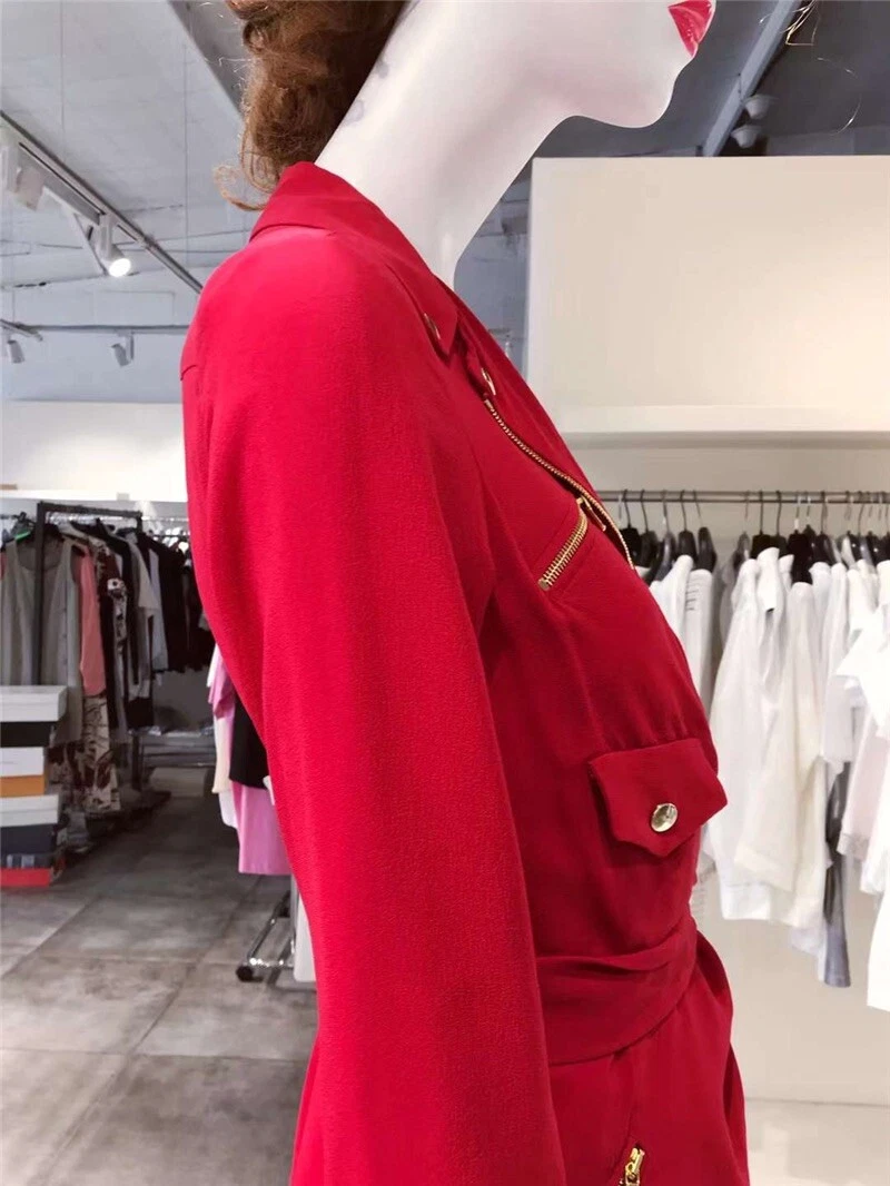 Abito BOUTIQUE MOSCHINO in seta rosso IT40 nuovo senza etichette