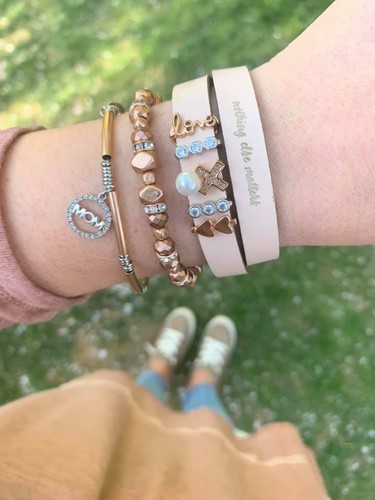 Keep Collective rose gold LOVE stretch bracelet, retired! NIP! - Picture 3 of 6
