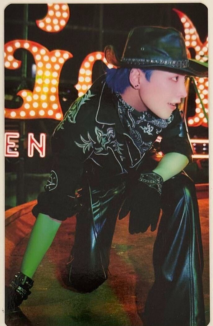 ATEEZ HONGJOONG PHOTOCARD ホンジュン　トレカ ATEEZ HONGJOONG JAPAN NOT OKAY Solo ver. Official Photocard
